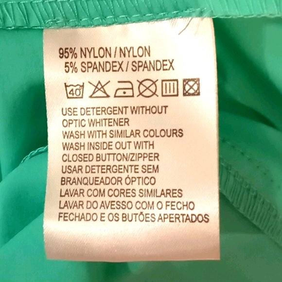 Daily Sport Button Closure  Sleeveless Golf Dress - Picture 8 of 8